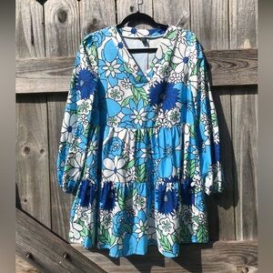 Floral Blue and White Dressby Shein Size XS